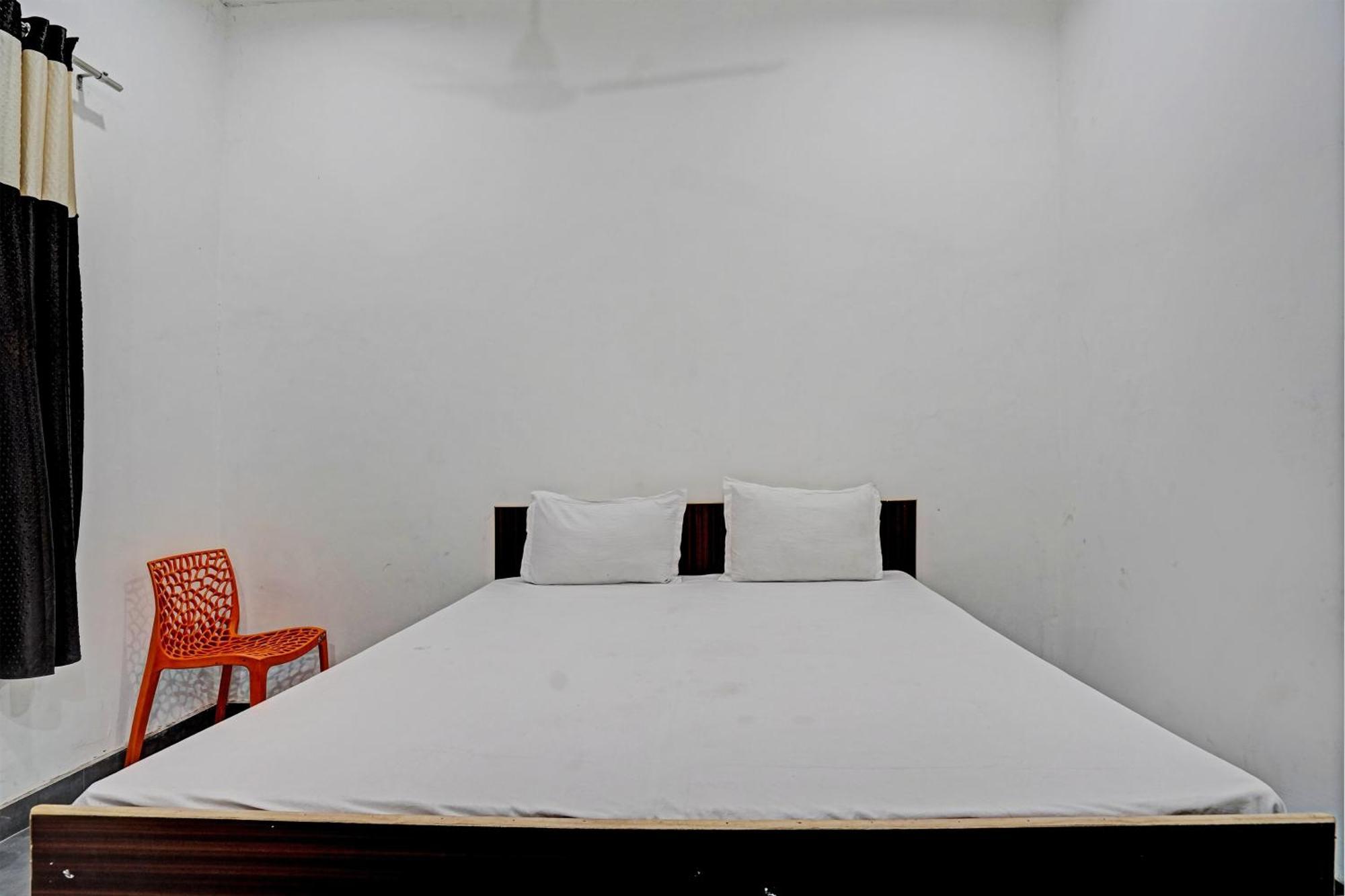 Oyo Double Ss Hotel Hāthras Kültér fotó
